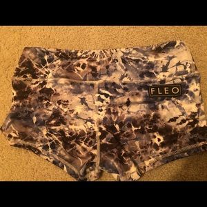 FLEO shorts, medium
